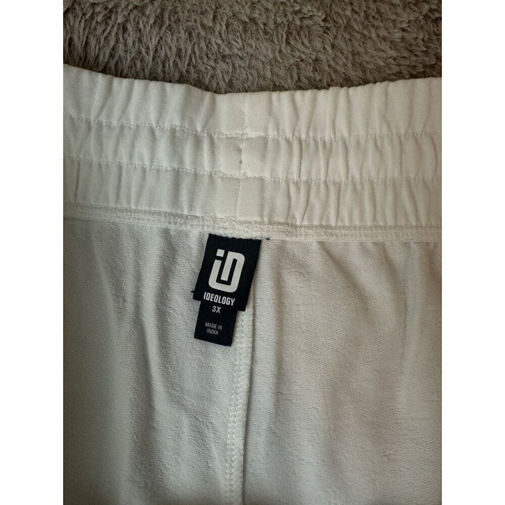 ID Ideology Plus Size Comfort Flow High Rise Shorts Womens 3X Bright White New - Picture 7 of 12